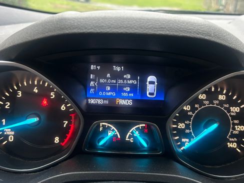 Used 2017 Ford Escape S FWD image 7
