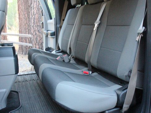 Used 2016 Ford F150 XL w/ Equipment Group 101A Mid AWD/4WD image 12