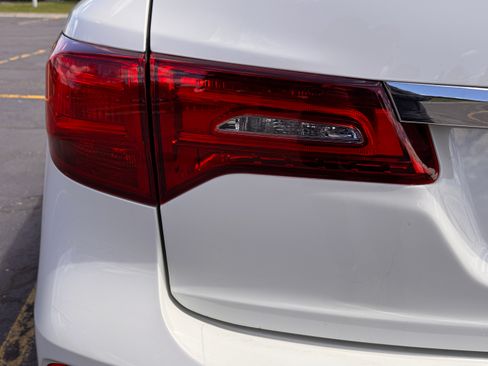 Used 2018 Acura MDX SH-AWD w/ Advance Package image 10