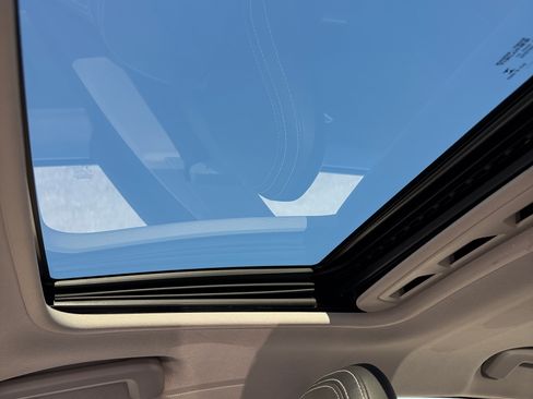 Used 2018 Volvo S60 T5 Dynamic w/ Protection Package image 31