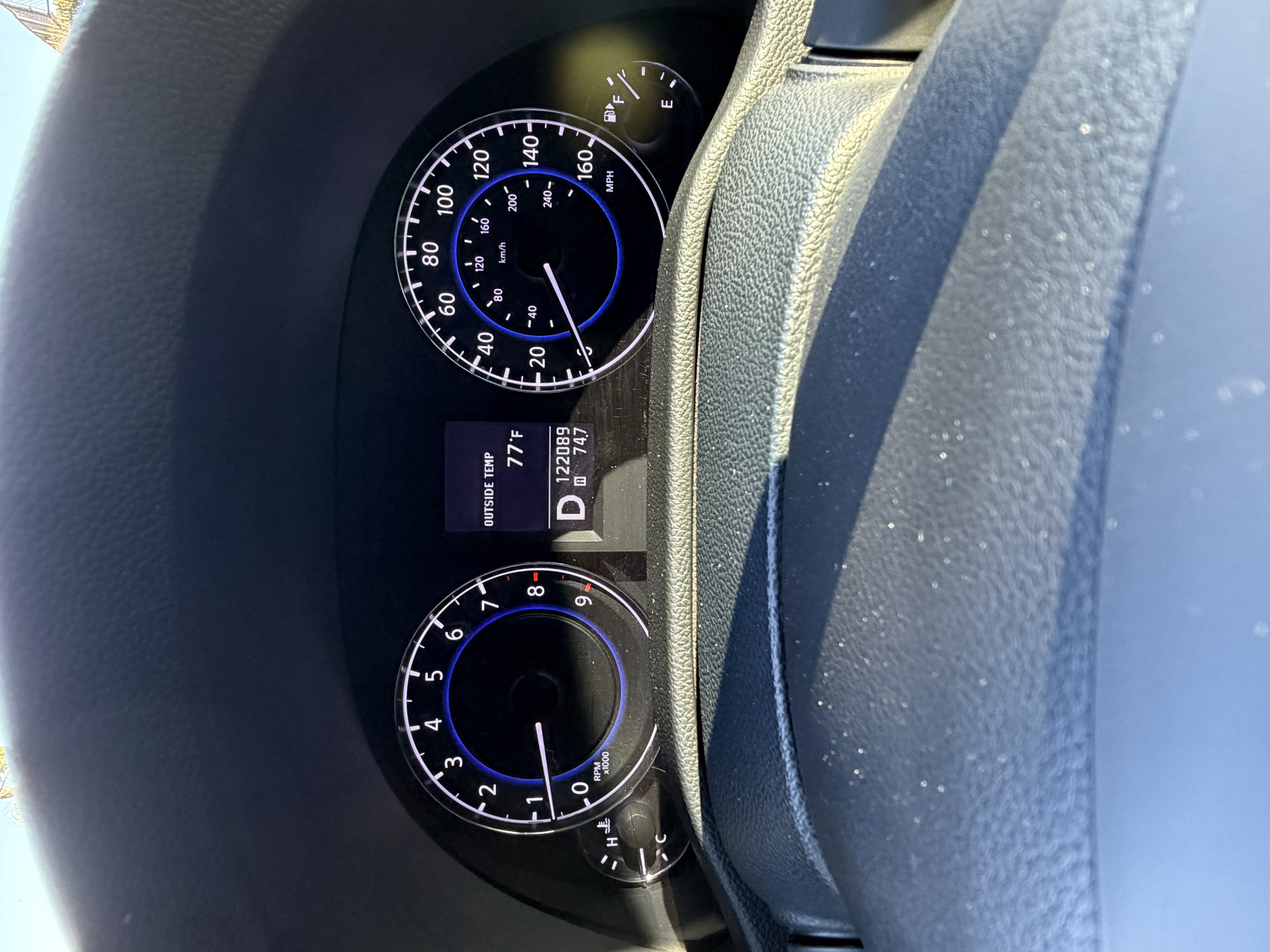 Used 2010 INFINITI G37 Journey w/ Premium Pkg RWD image 11