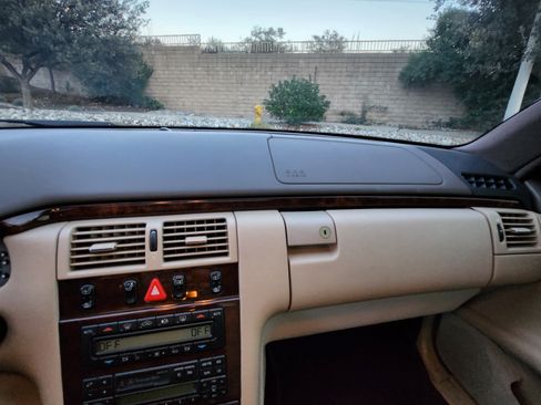 Used 1997 Mercedes-Benz E 320 Sedan image 22