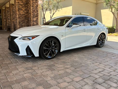 Used 2021 Lexus IS 350 F Sport image 2