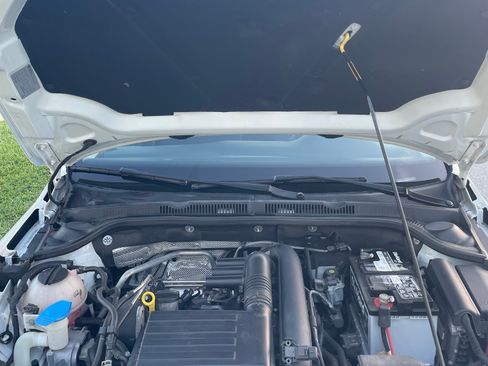 Used 2016 Volkswagen Jetta SE image 22