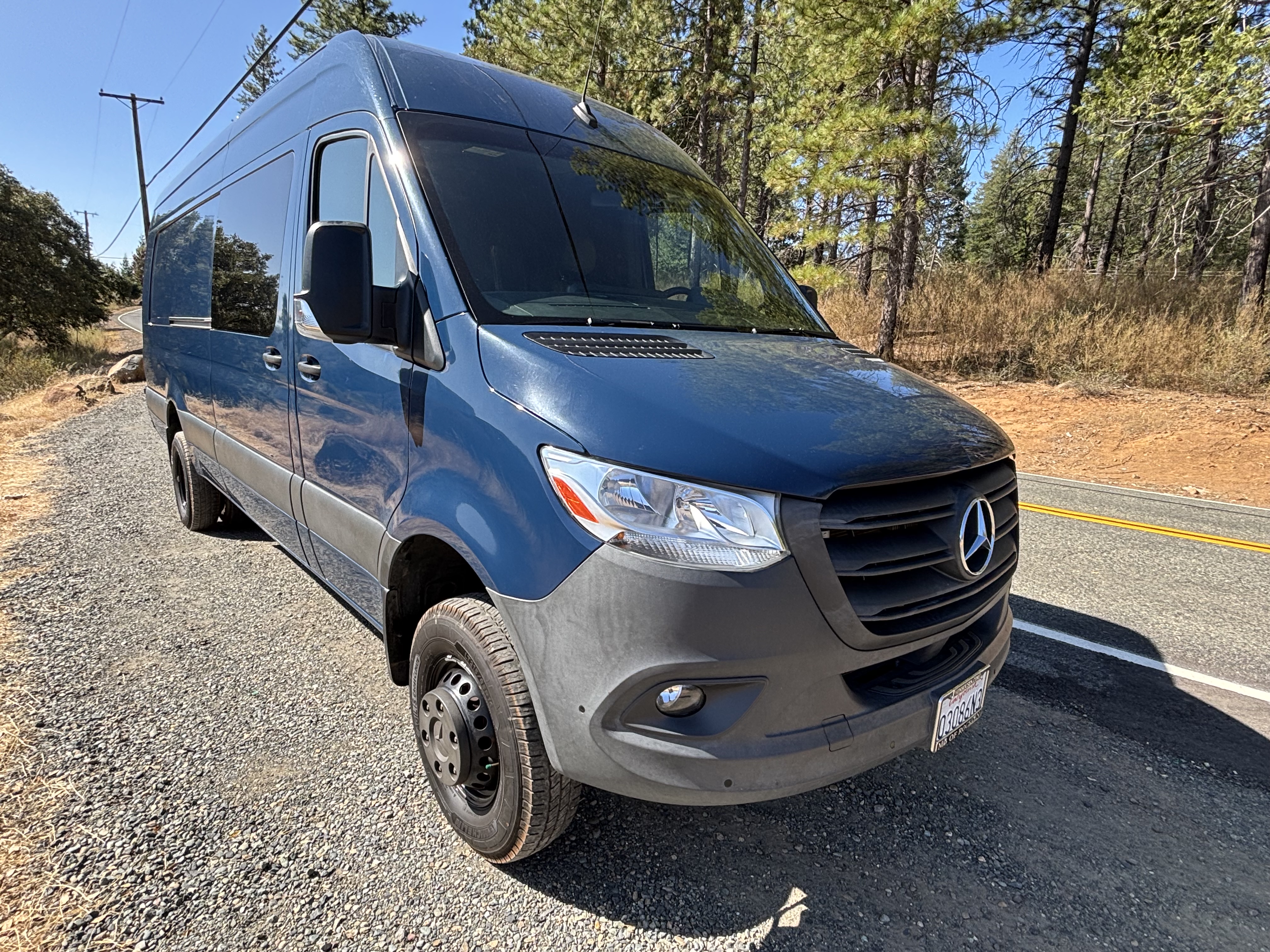 Used 2022 Mercedes-Benz Sprinter 3500 image 1