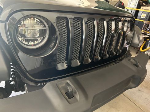Used 2020 Jeep Wrangler Unlimited Sport AWD/4WD image 16