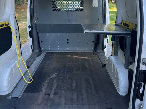 Used 2019 Nissan NV200 SV FWD image 11