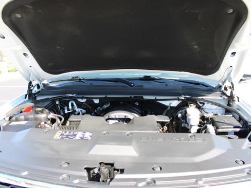 Used 2020 Chevrolet Tahoe LT image 14