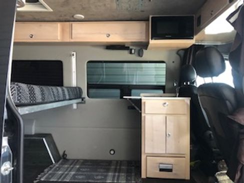 Used 2018 Mercedes-Benz Sprinter 2500 image 5