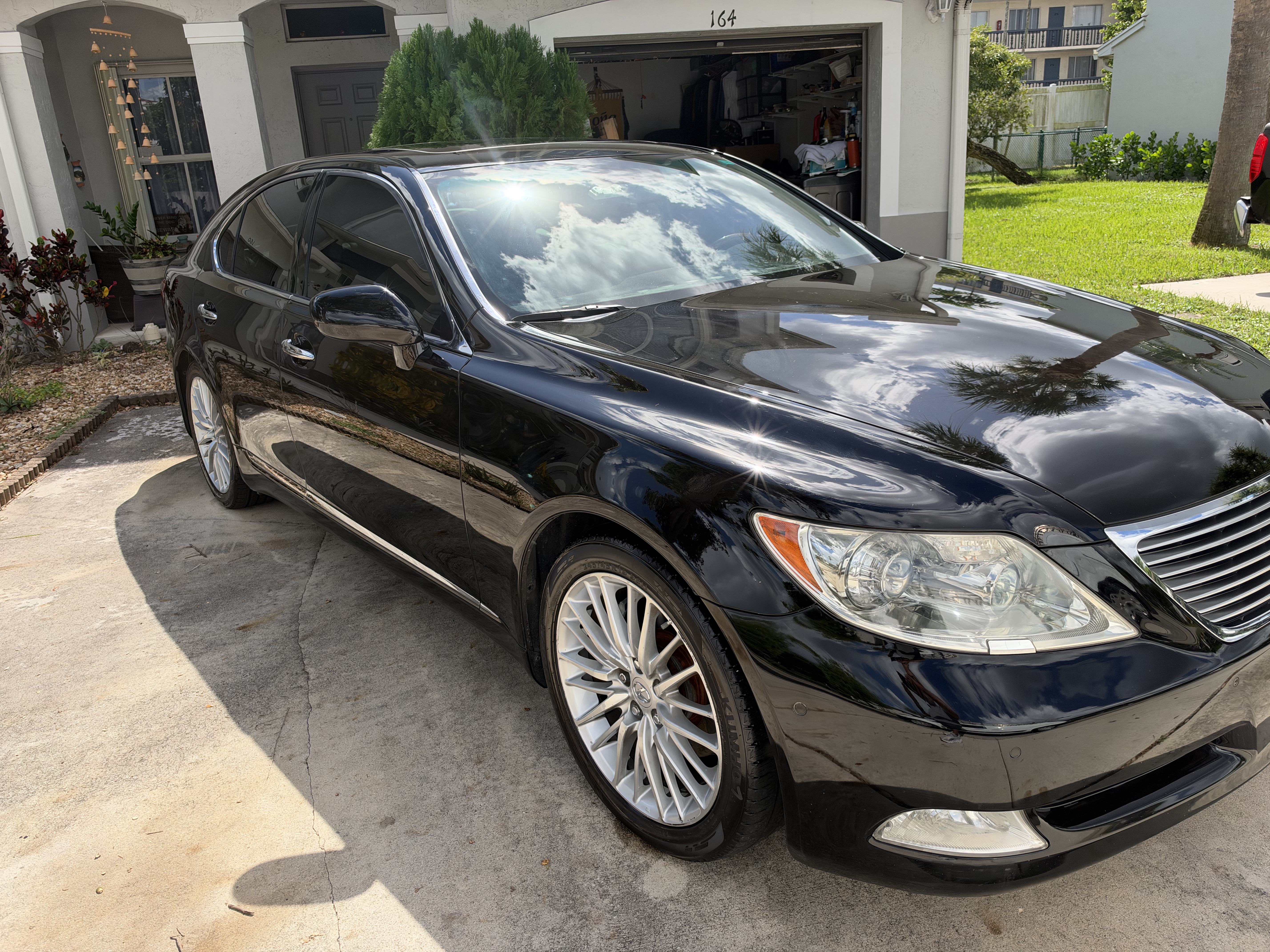 Used 2008 Lexus LS 460 RWD image 10