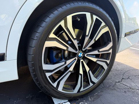 Used 2024 BMW X7 M60i w/ Executive Package AWD/4WD image 16