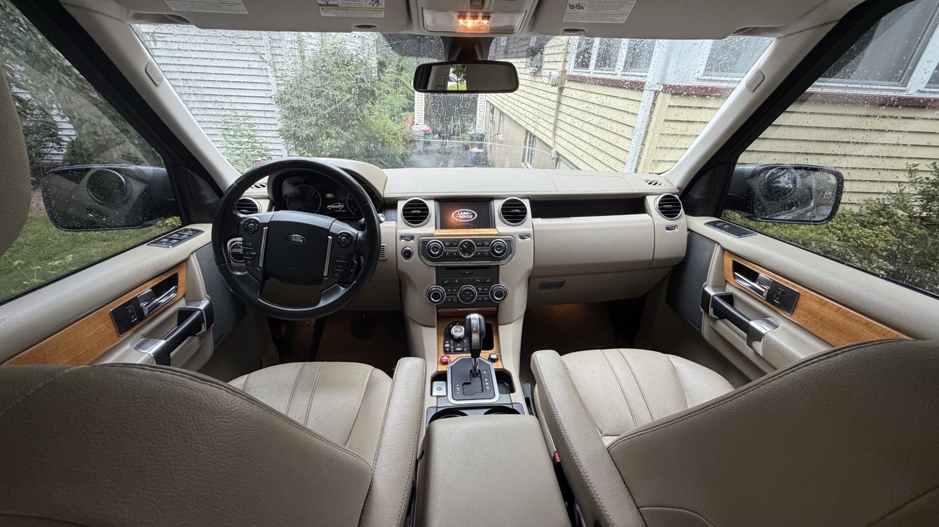 Used 2012 Land Rover LR4 HSE AWD/4WD image 6