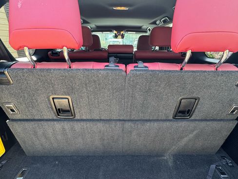 Used 2022 Lexus GX 460 Premium w/ Premium Package image 14