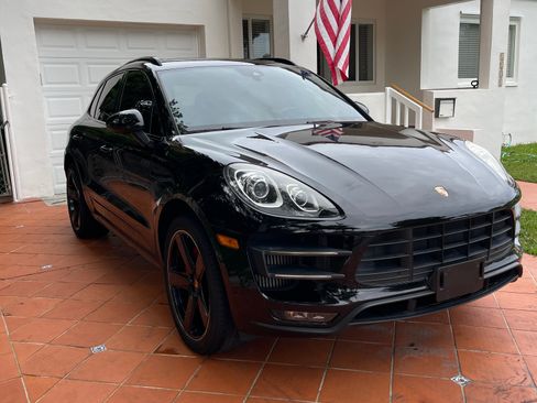 Used 2017 Porsche Macan Turbo AWD/4WD image 1