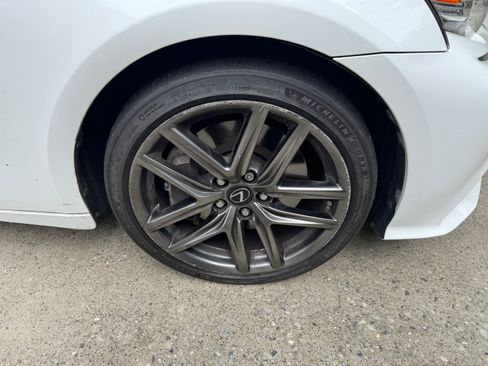 Used 2014 Lexus IS 350 w/ F Sport Package RWD image 11