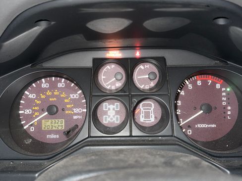 Used 2001 Mitsubishi Montero XLS image 13