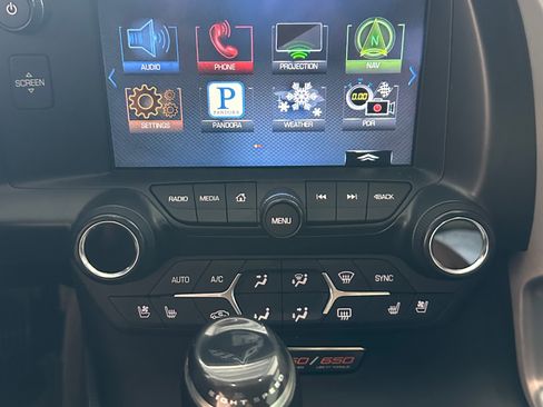 Used 2016 Chevrolet Corvette Z06 w/ Z07 Performance Package RWD image 10