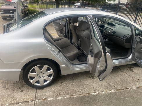 Used 2008 Honda Civic LX image 10