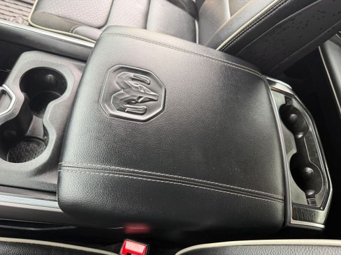 Used 2023 RAM 1500 Laramie image 25