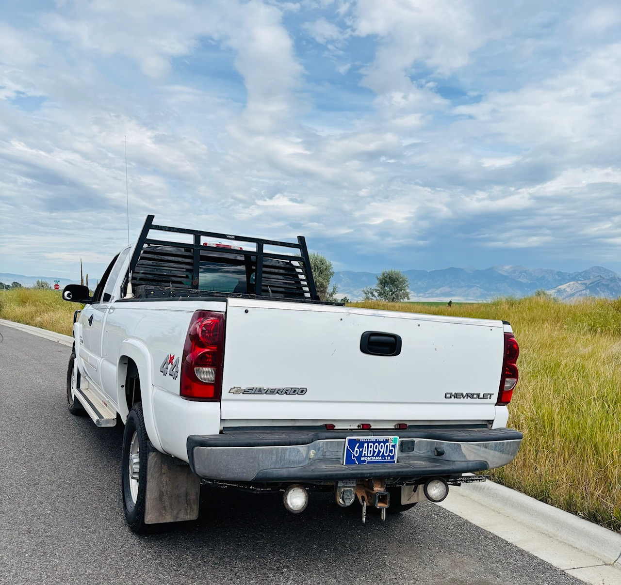 Used 2003 Chevrolet Silverado 2500 LS w/ Skid Plate Package AWD/4WD image 12