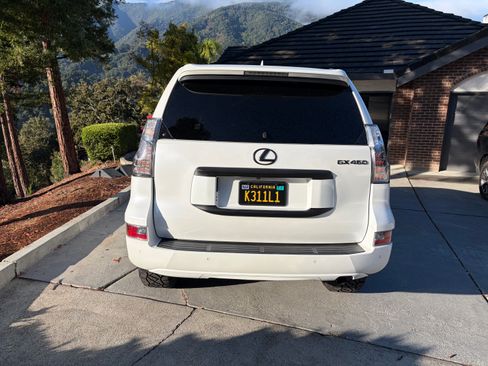 Used 2018 Lexus GX 460 Premium AWD/4WD image 6