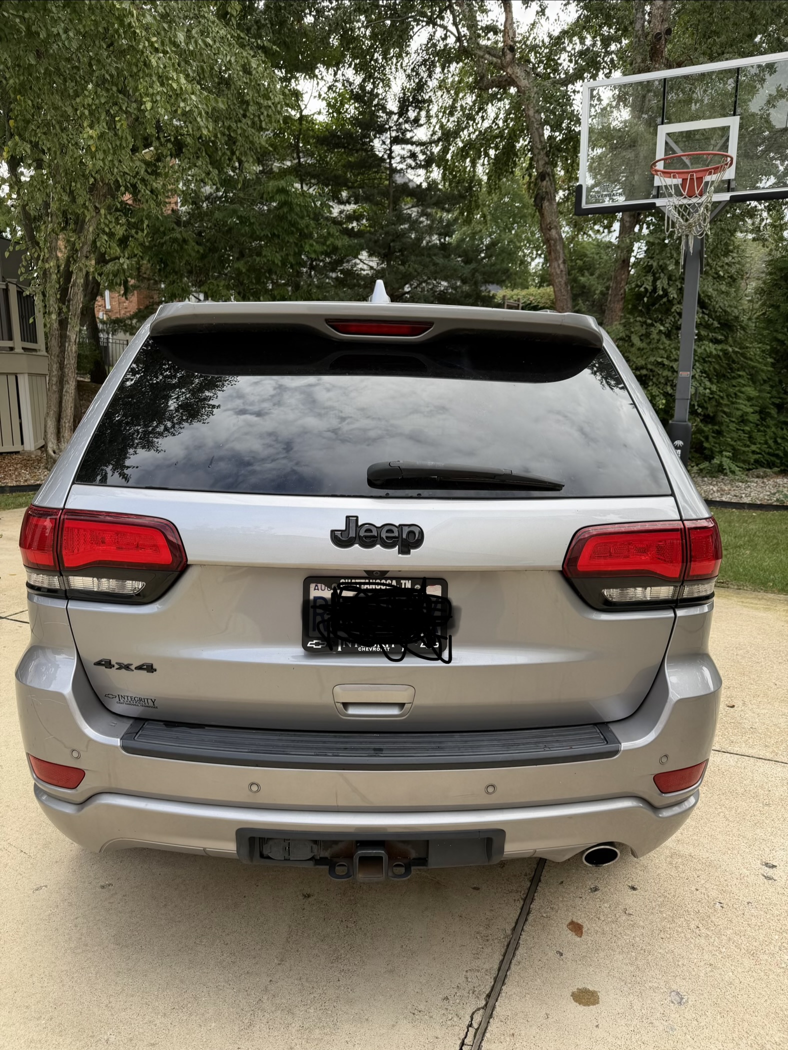 Used 2019 Jeep Grand Cherokee Altitude AWD/4WD image 5