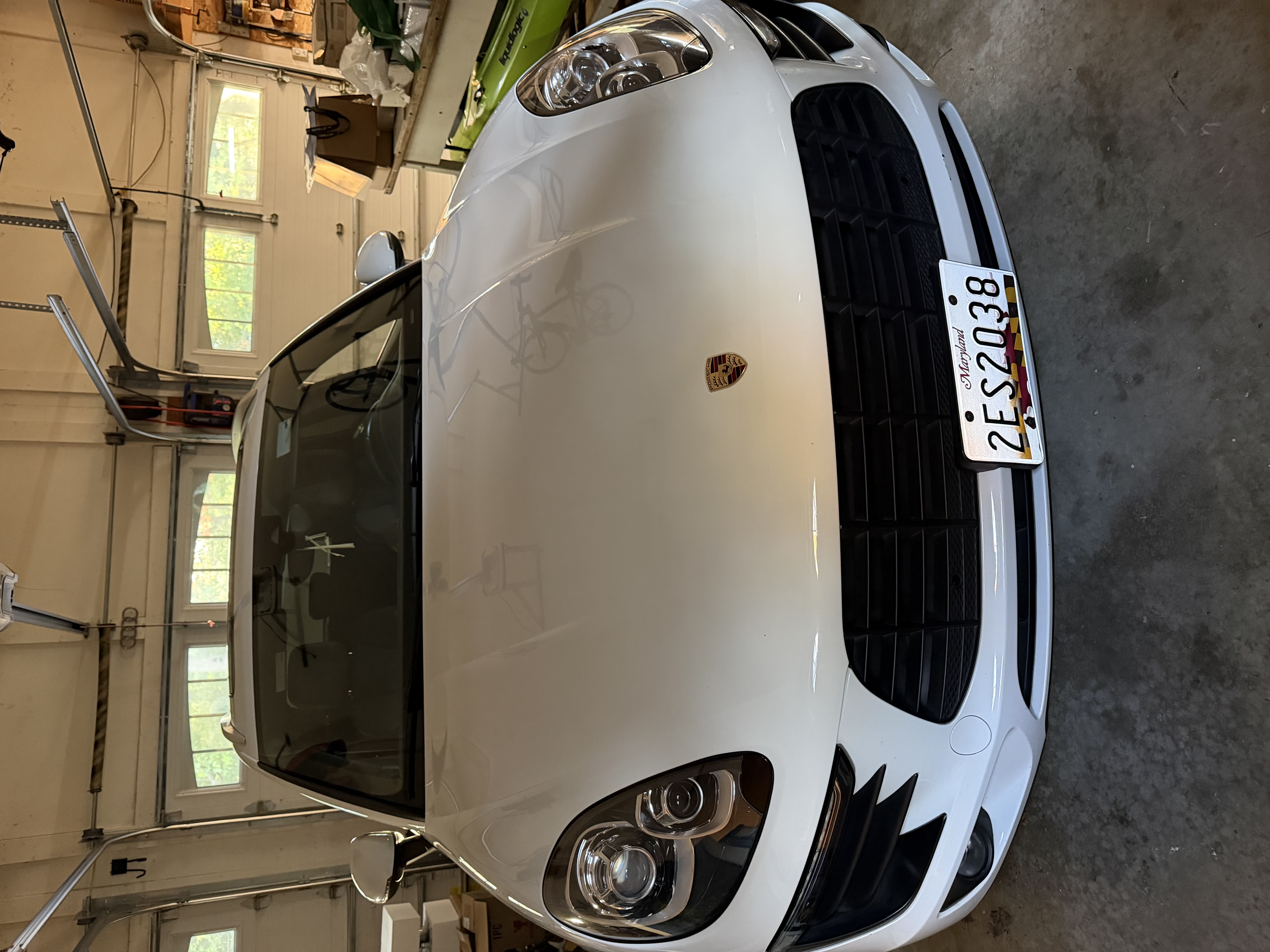 Used 2018 Porsche Macan S AWD/4WD image 1