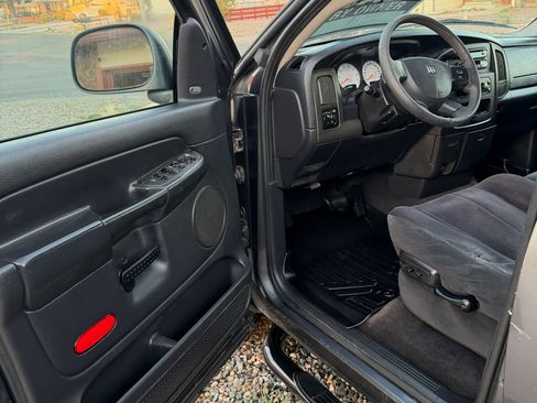 Used 2004 Dodge Ram 1500 Truck SLT w/ Big Horn Quad Cab Value Group image 6