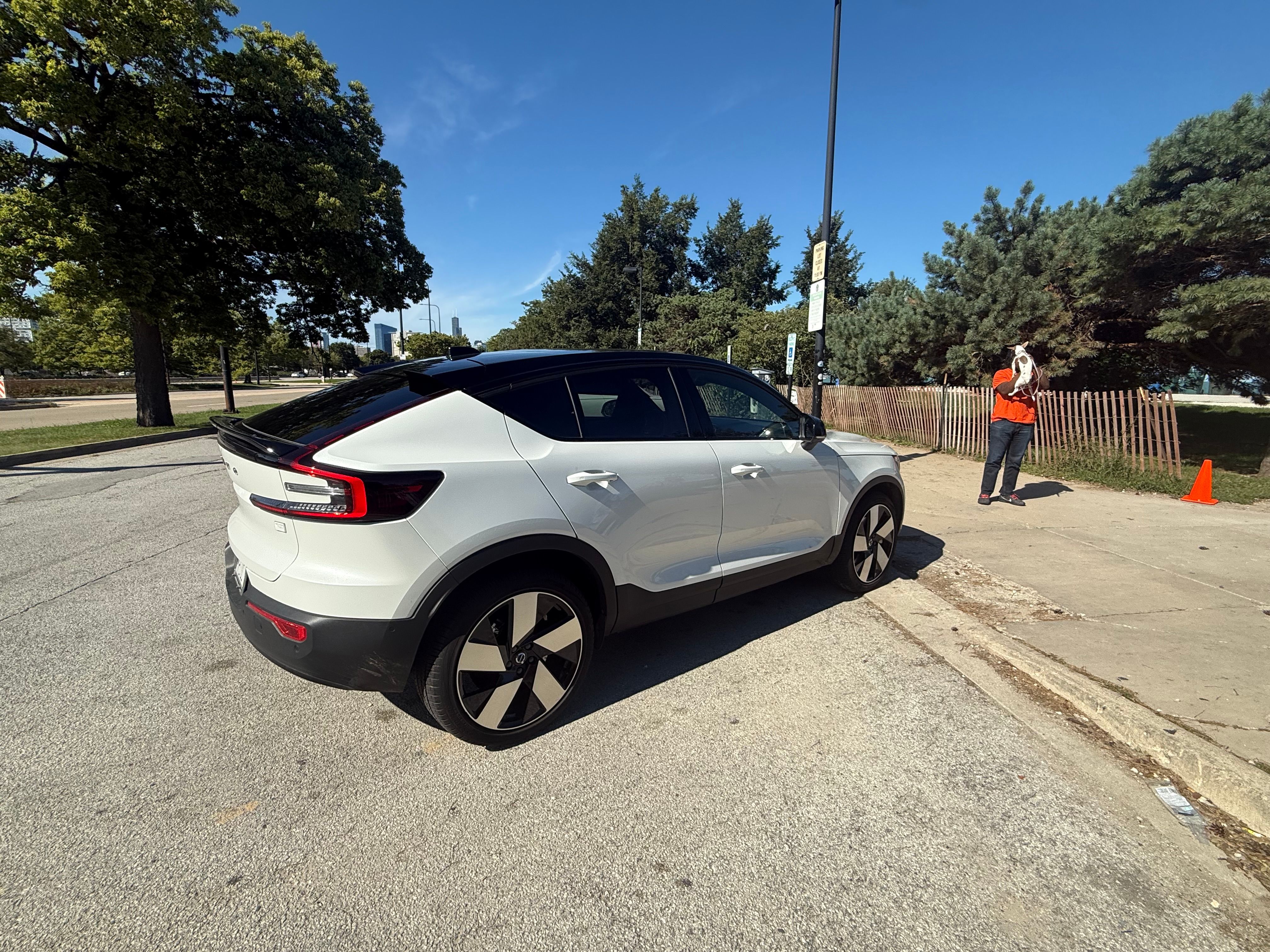 Used 2022 Volvo C40 P8 Recharge Ultimate AWD/4WD image 9