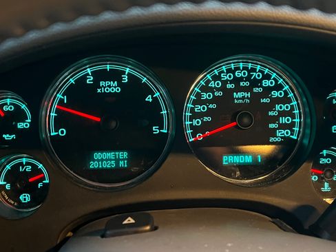 Used 2008 GMC Sierra 2500 SLT w/ Convenience Package image 21