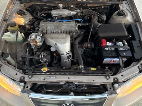 Used 2001 Toyota Camry LE image 22