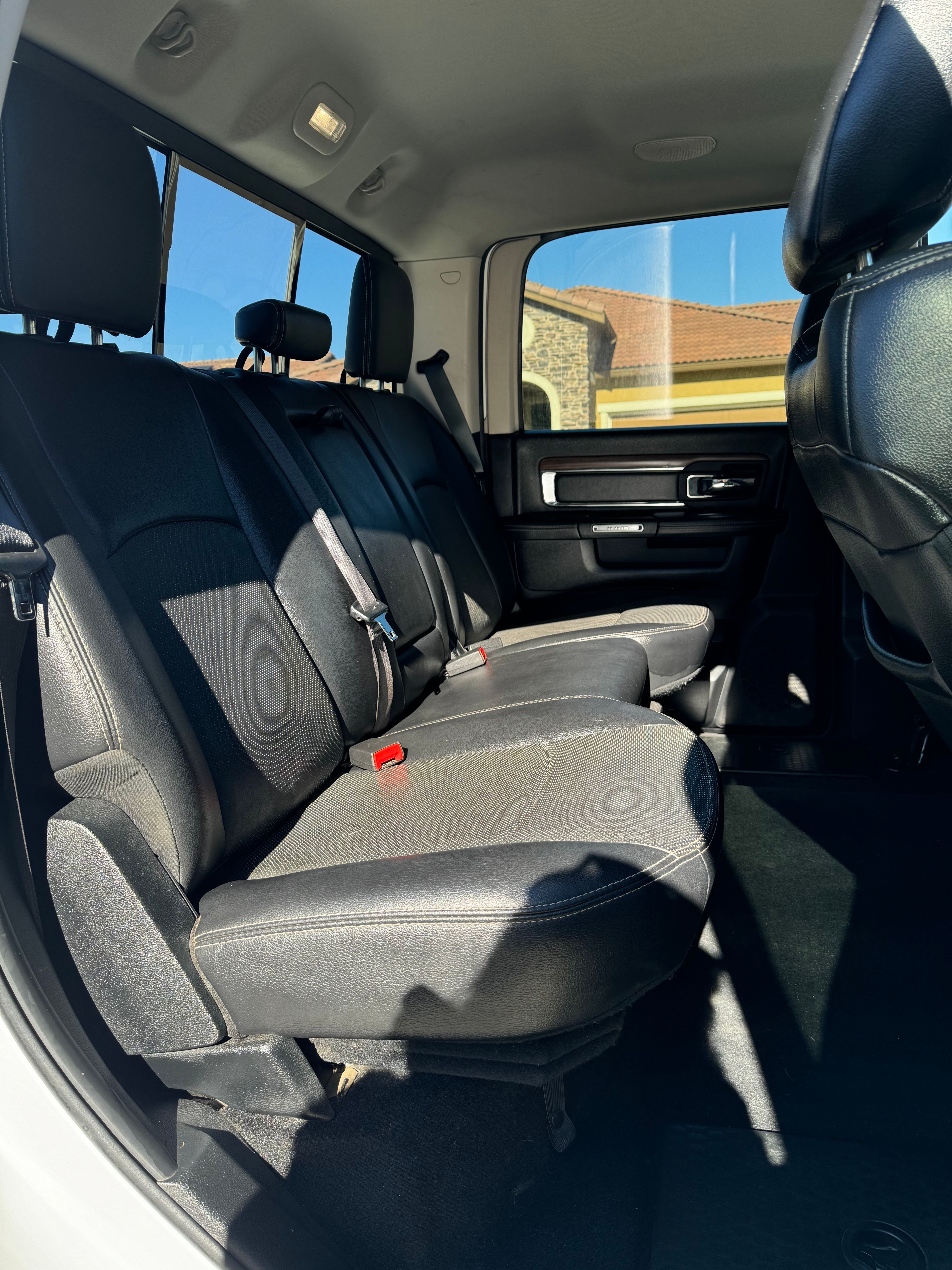 Used 2017 RAM 3500 Laramie AWD/4WD image 10