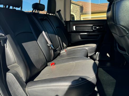 Used 2017 RAM 3500 Laramie image 10