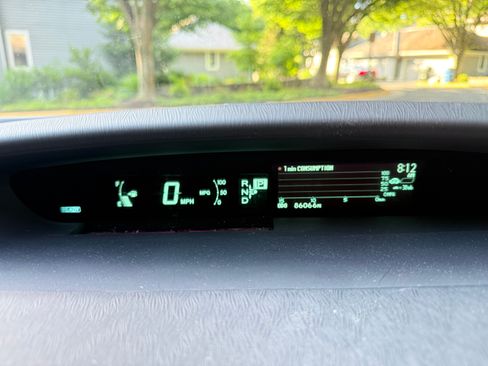 Used 2013 Toyota Prius Five FWD image 5