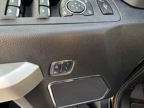 Used 2017 Ford F450 Lariat w/ Lariat Ultimate Package image 13