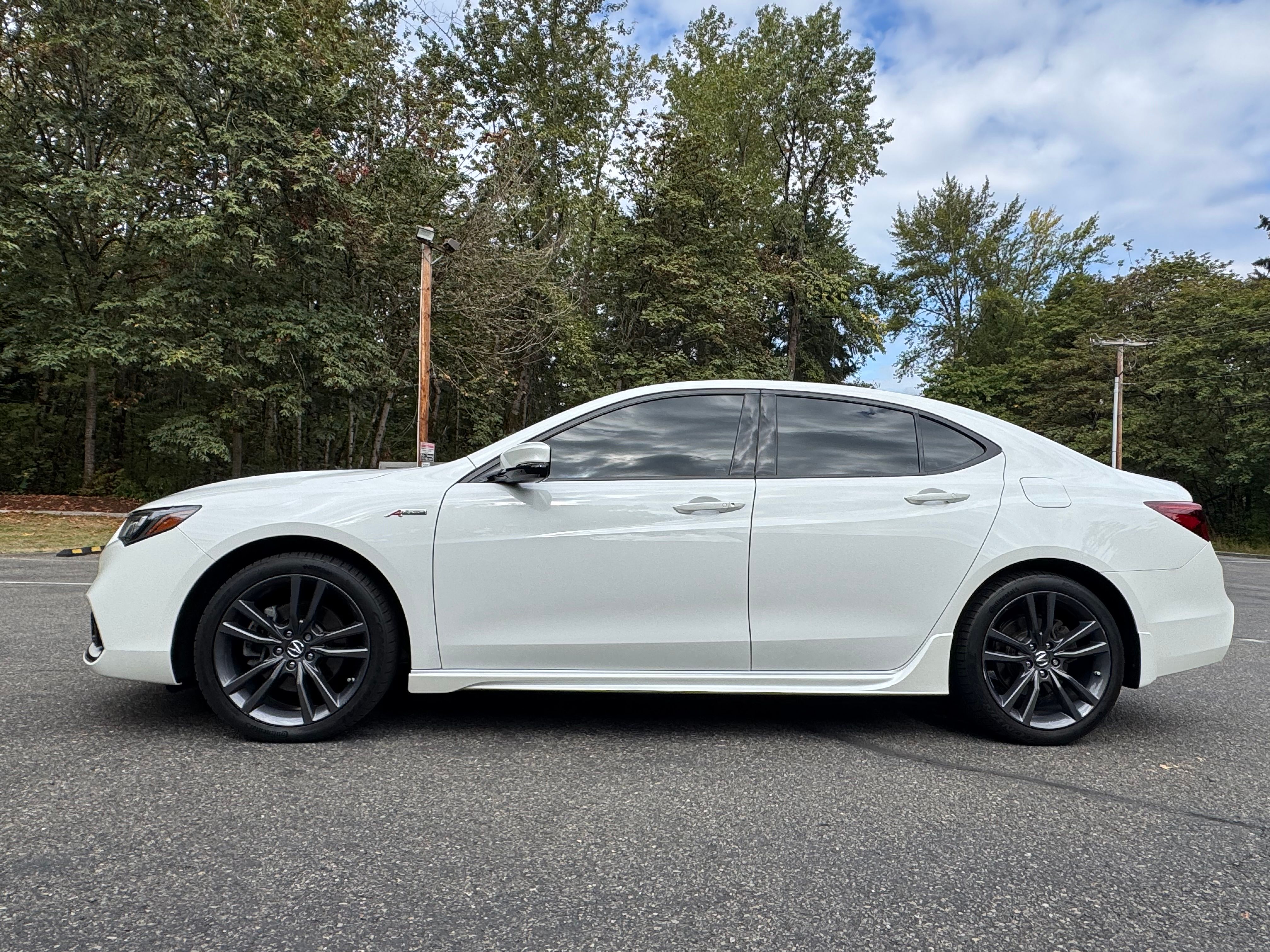 Used 2018 Acura TLX w/ Technology & A-SPEC Package AWD/4WD image 4