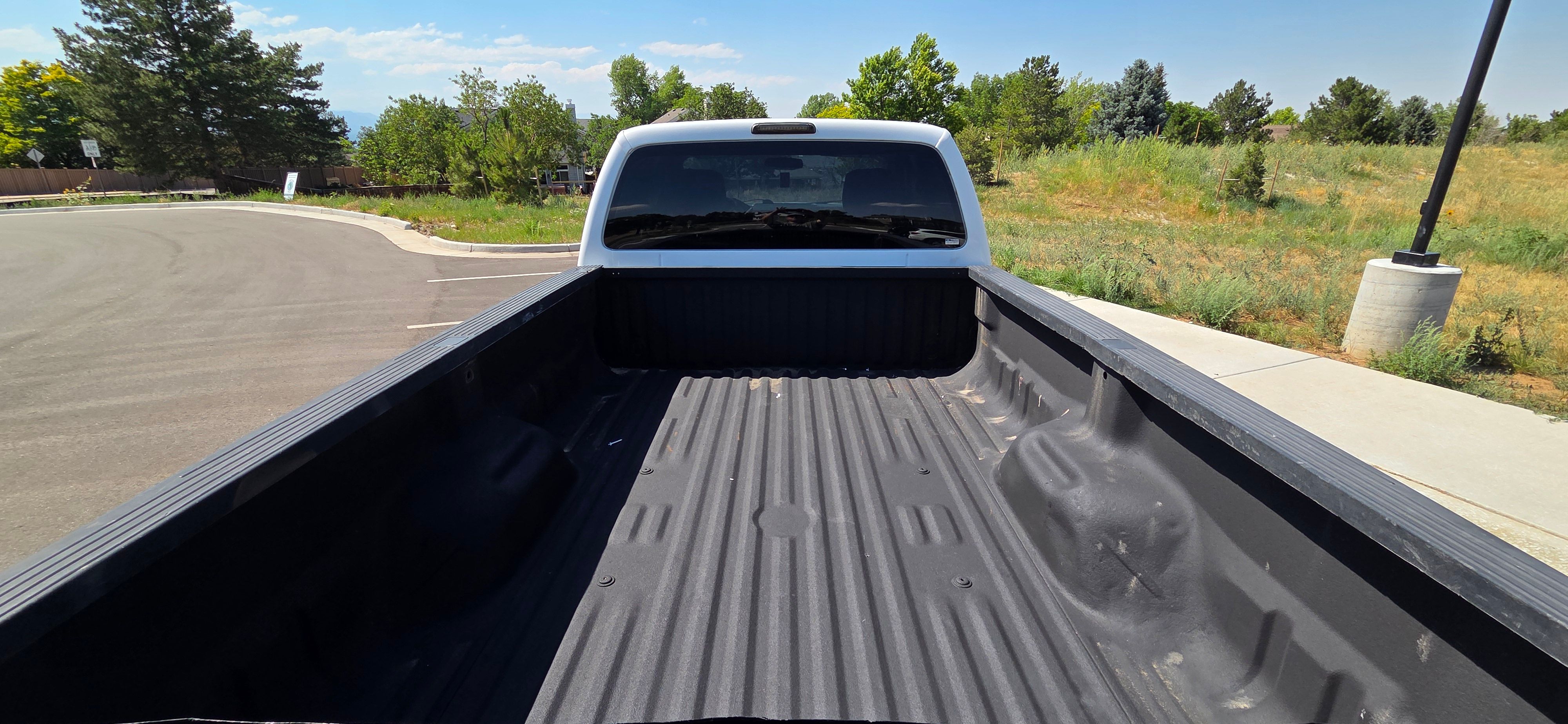 Used 2015 Ford F250 XL w/ Power Equipment Group AWD/4WD image 12