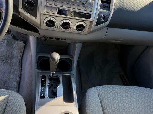 Used 2011 Toyota Tacoma 4x4 Access Cab V6 w/ SR5 Pkg #2 image 13