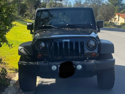 Used 2012 Jeep Wrangler Sport w/ Connectivity Group image 4