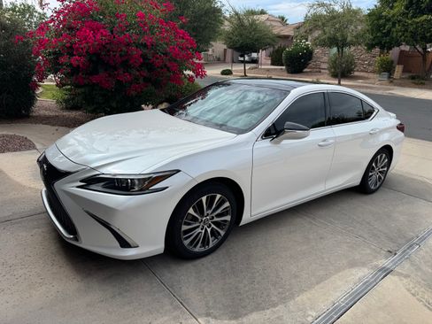 Used 2021 Lexus ES 350 w/ Premium Package FWD image 1