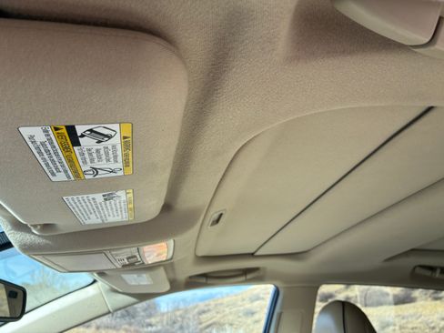 Used 2013 Toyota Venza Limited w/ Tow Prep Pkg image 23