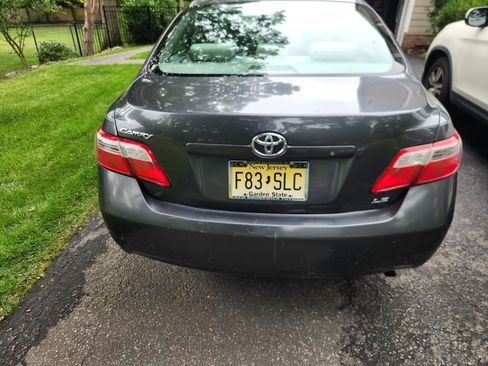 Used 2007 Toyota Camry LE FWD image 10