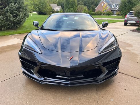 Used 2024 Chevrolet Corvette Stingray Preferred Conv w/ Battery Protection Package RWD image 2
