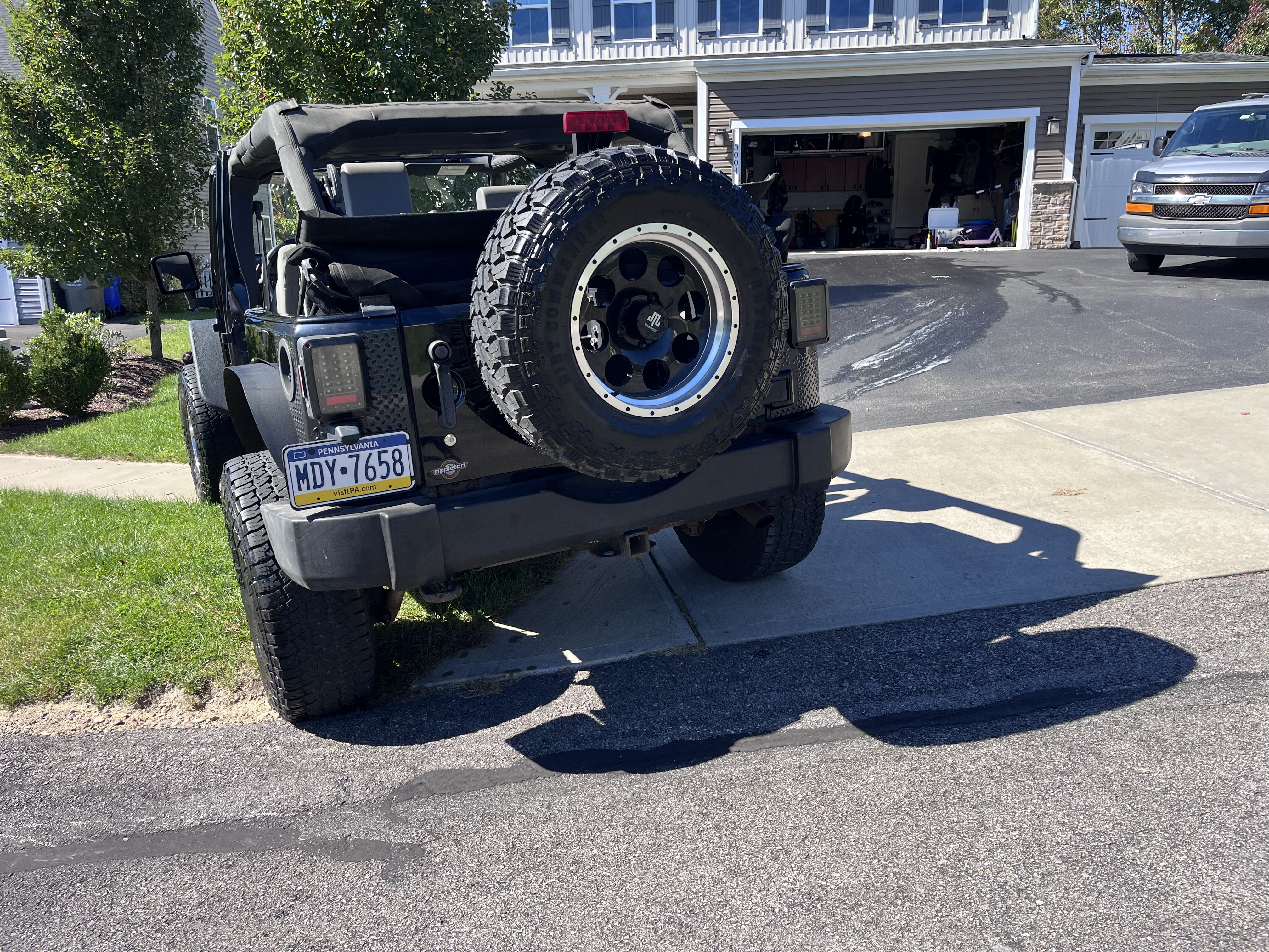 Used 2009 Jeep Wrangler Unlimited X AWD/4WD image 18