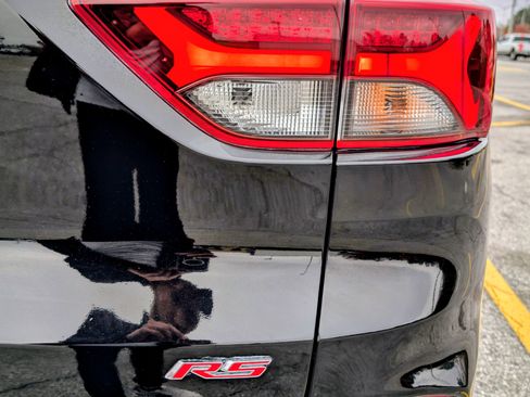 Used 2021 Chevrolet TrailBlazer RS w/ Technology Package image 8