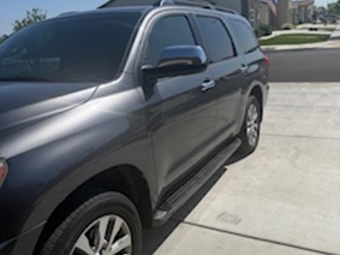 Used 2016 Toyota Sequoia Limited w/ Safety & Convenience Package AWD/4WD image 2