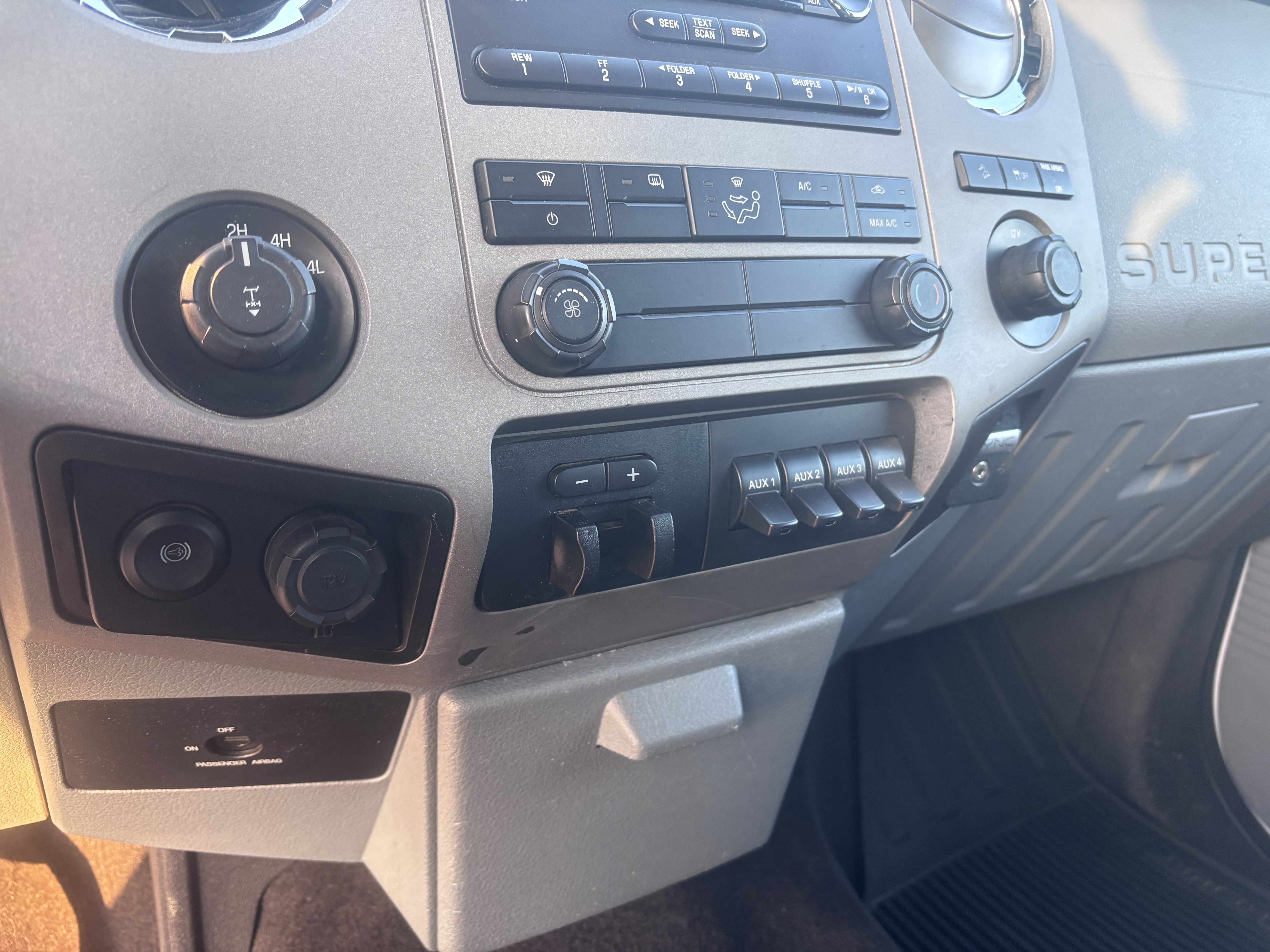 Used 2016 Ford F350 XLT w/ XLT Value Package AWD/4WD image 19