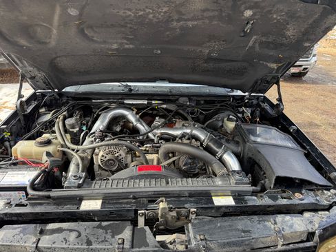 Used 2019 Chevrolet Silverado 1500 LT w/ All-Star Edition image 10