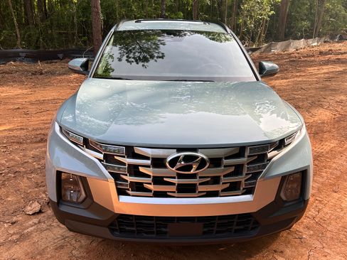 Used 2023 Hyundai Santa Cruz SEL Premium image 10