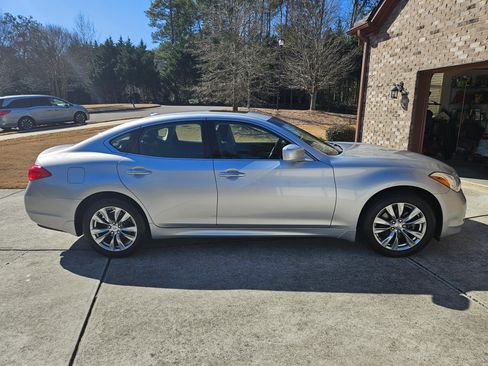 Used 2013 INFINITI M37 x w/ Premium Pkg image 8